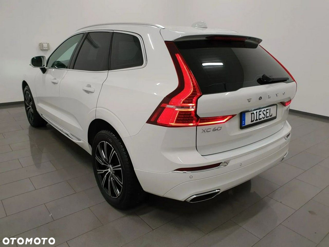 Volvo XC 60 D4 AWD Inscription - 4