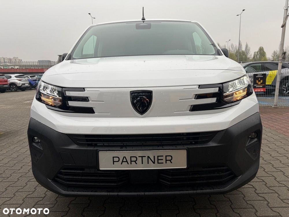 Peugeot partner Furgon XL 1.5 T.Diesel 130KM Automat - 2