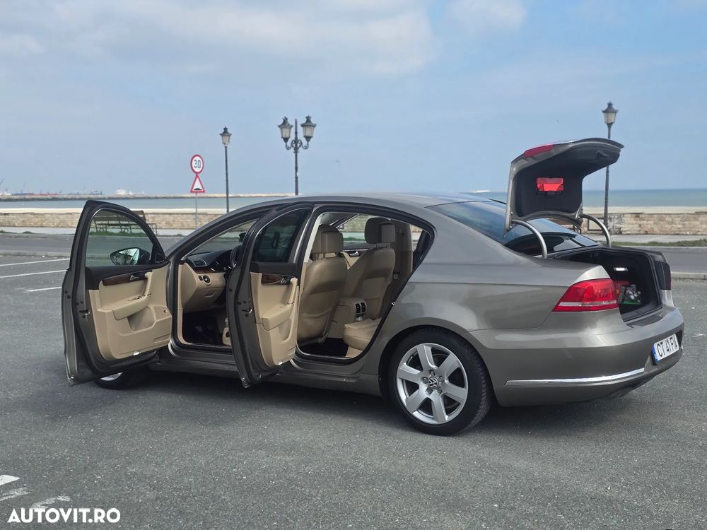 Volkswagen Passat 2.0 TDI BlueMotion Tehnology 4Motion Comfortline - 27