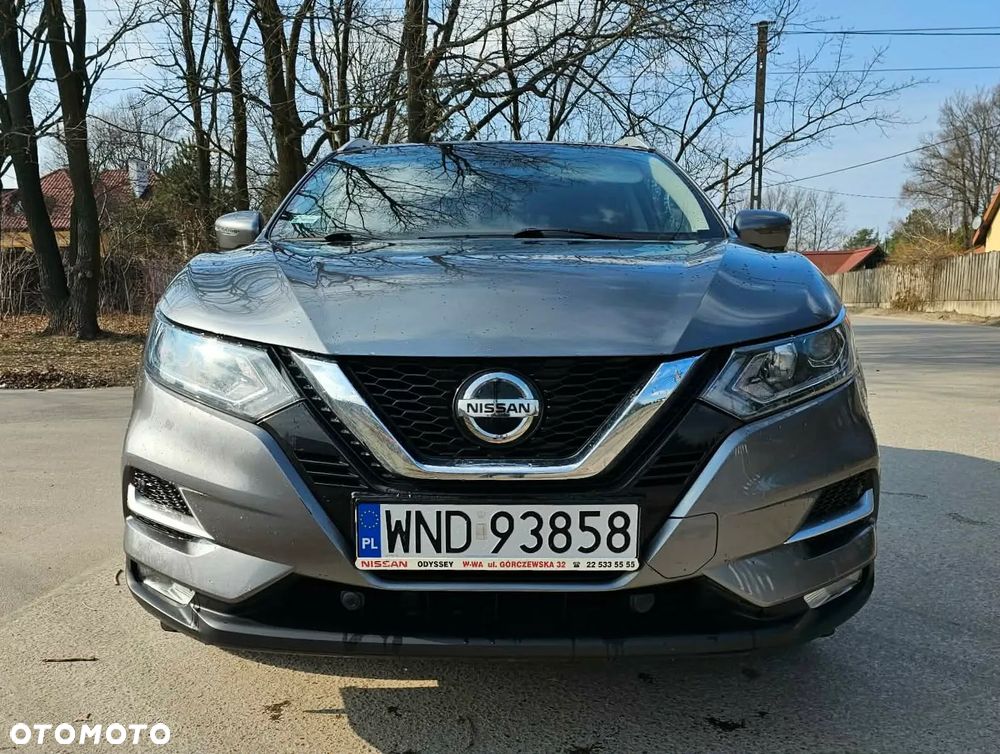 Nissan Qashqai 1.3 DIG-T N-Connecta - 1