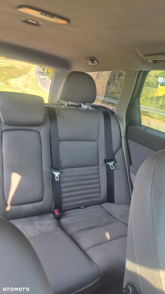 Volvo V50 2.0D - 8