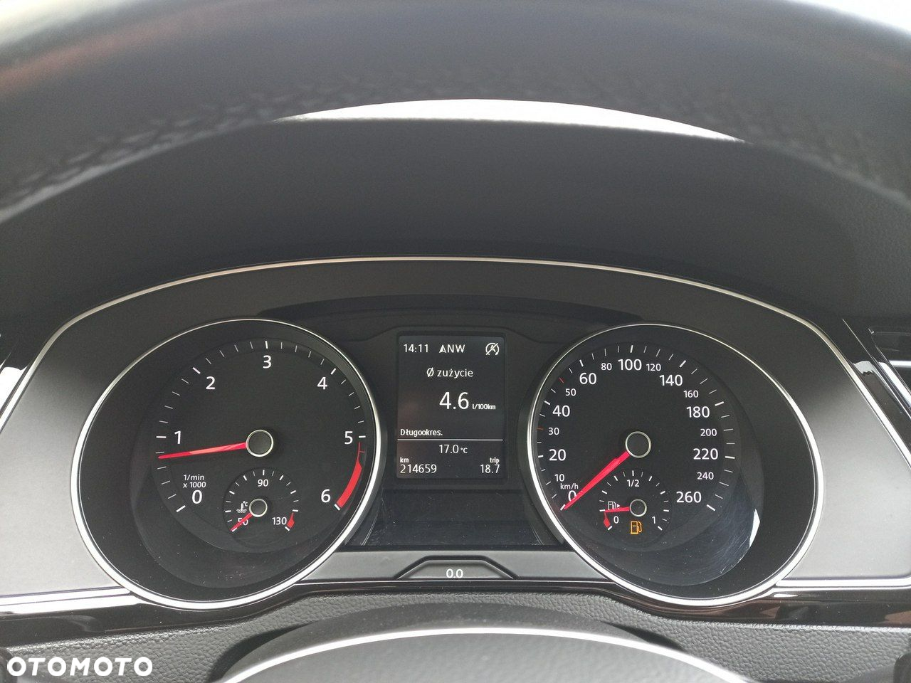 Volkswagen Passat 2.0 TDI BMT Trendline - 34