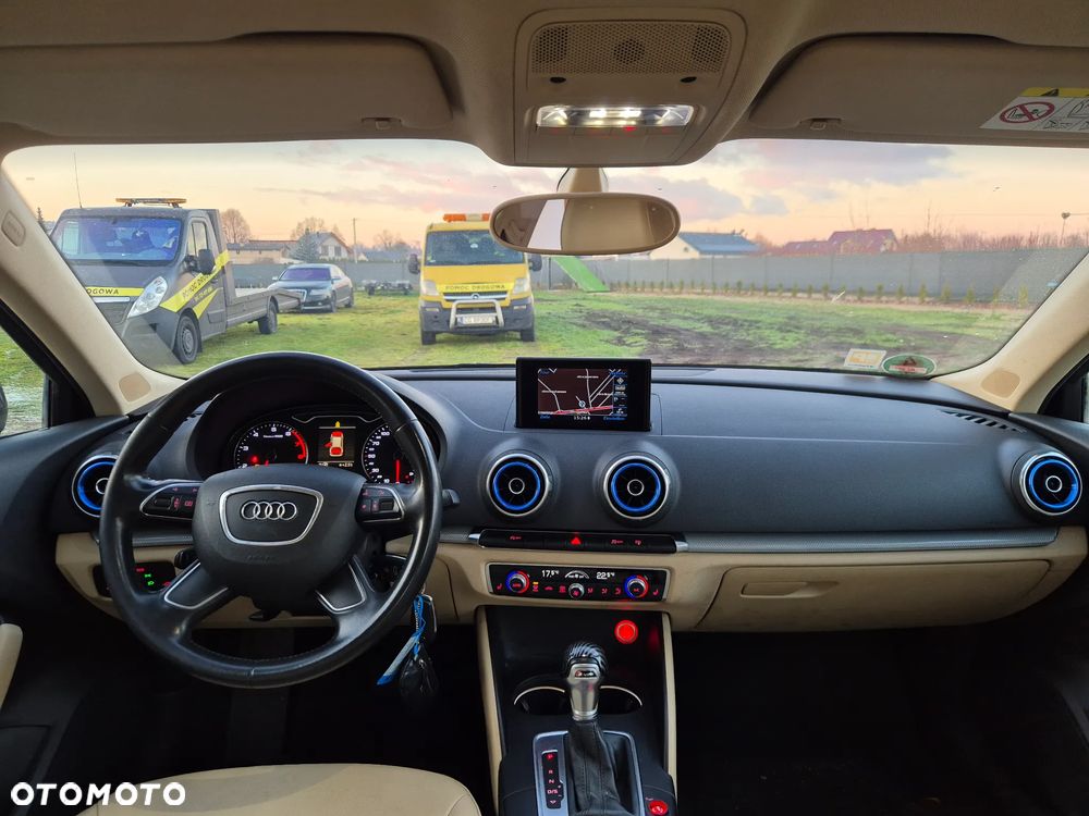 Audi A3 3-drzwiowe 1.2 TFSI S tronic Attraction - 5