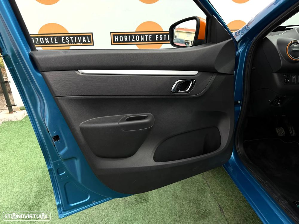Dacia Spring Comfort Plus - 24