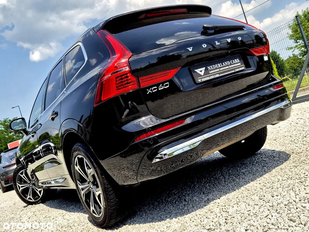 Volvo XC 60 T6 Plug-In Hybrid AWD Plus Bright - 8