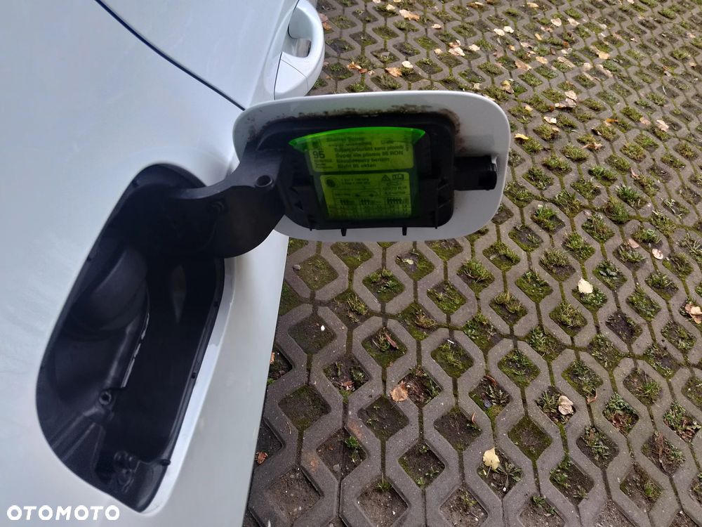 Skoda Octavia 1.4 TSI Ambition - 25