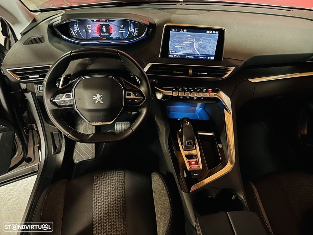 Peugeot 5008 PureTech 130 EAT8 Stop & Start Active - 9