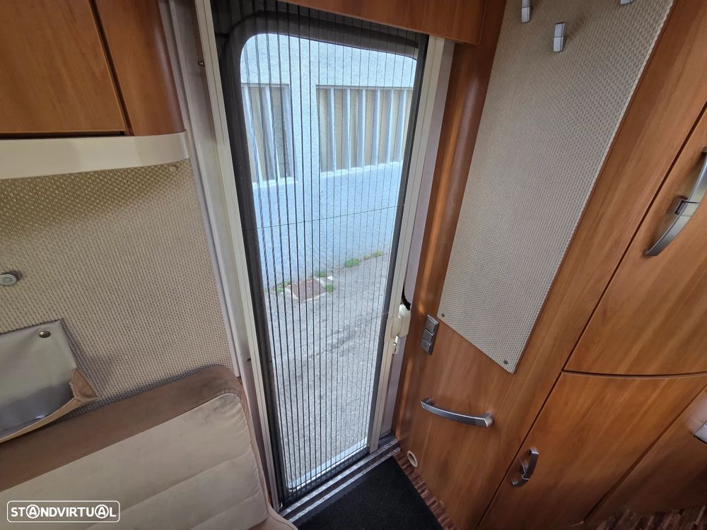 Hymer Tramp CL 652 Cama francesa Frigorífico Grande - 33