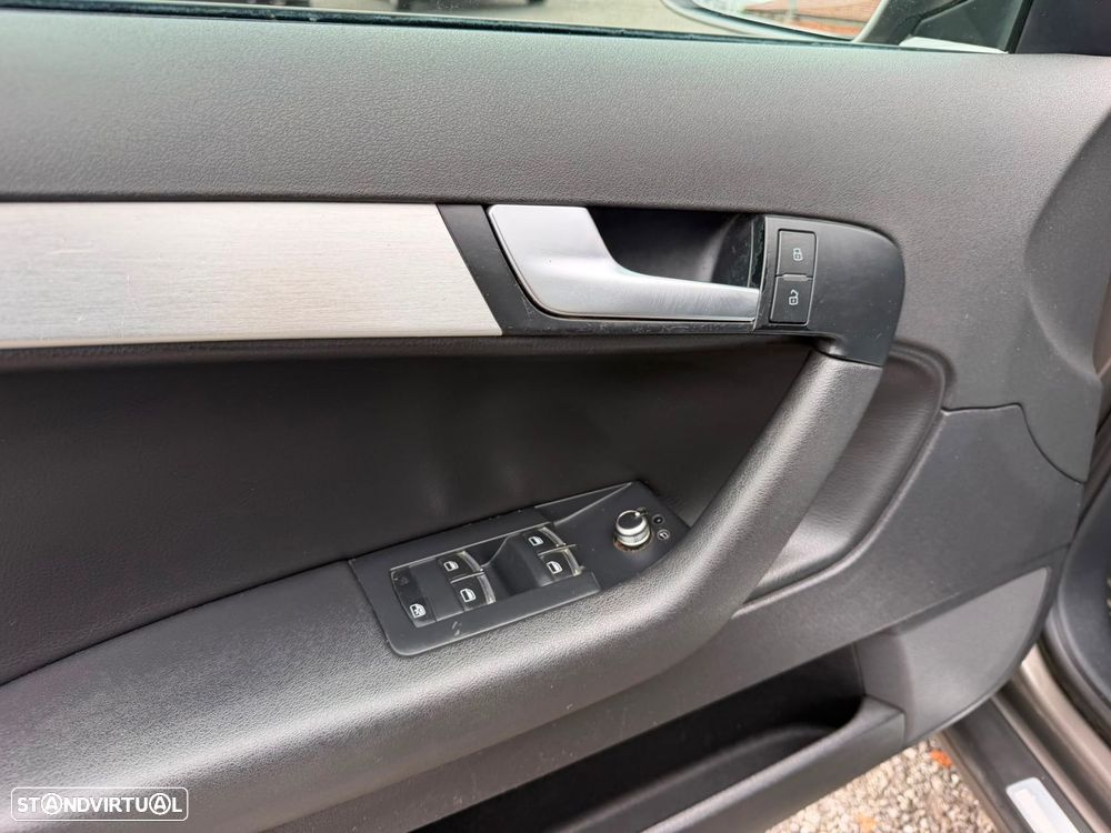 Audi A3 Sportback 1.6 TDI S-line S tronic - 39
