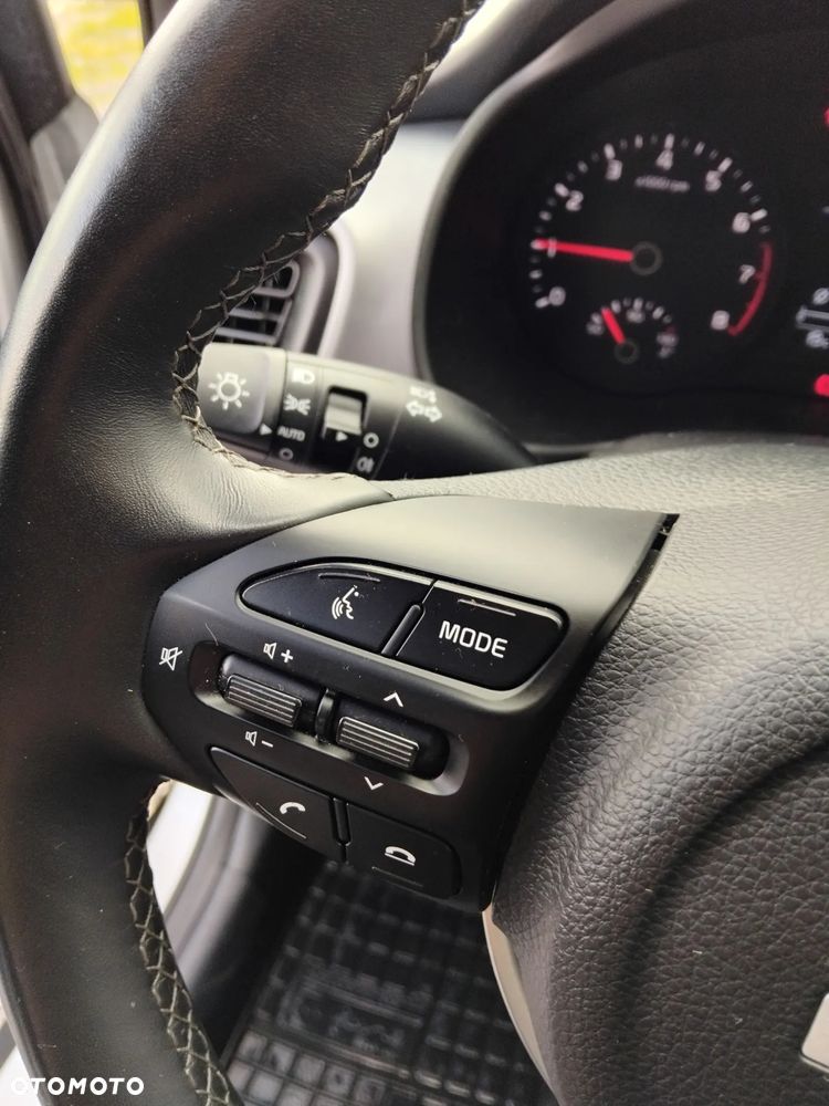Kia Stonic 1.0 T-GDI M - 15