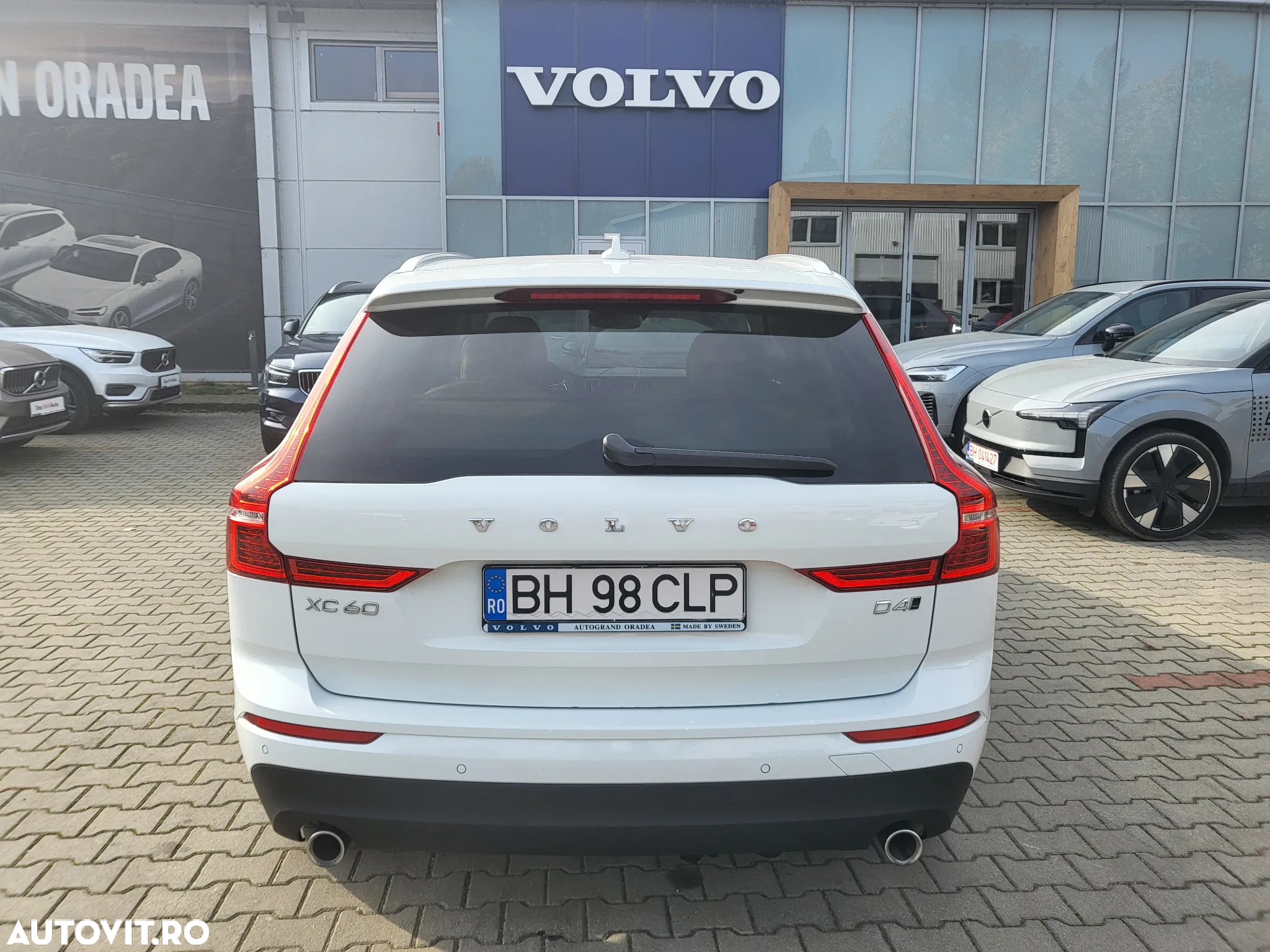 Volvo XC 60 D4 AWD Geartronic Momentum - 7
