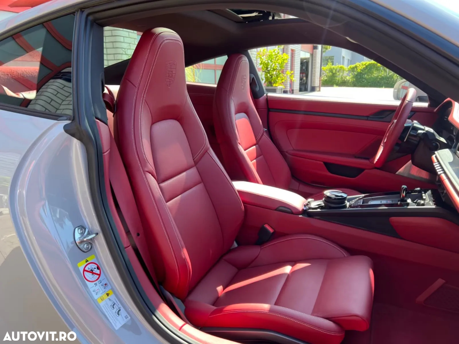 Porsche 911 Carrera Cabrio 4 GTS PDK - 14
