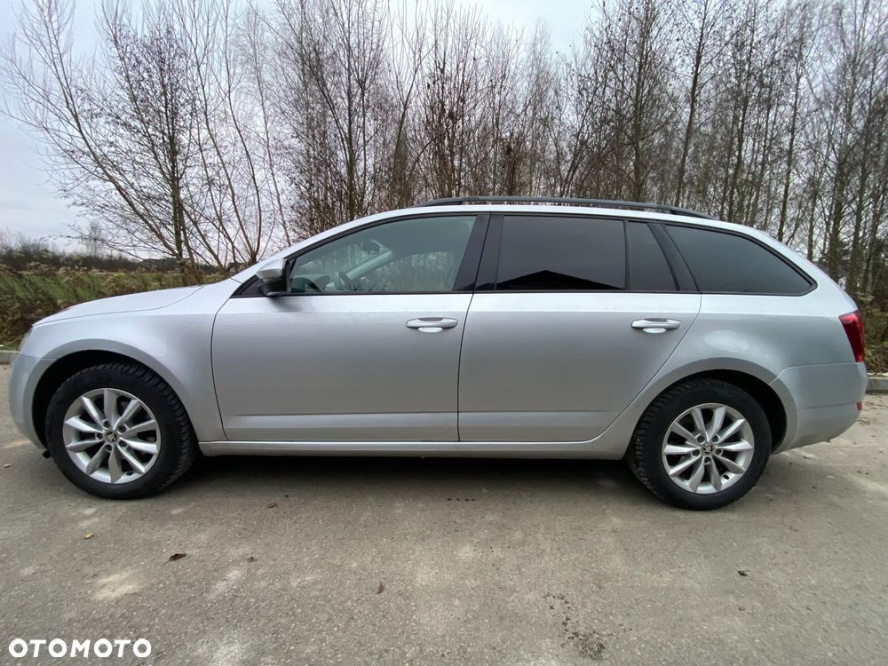 Skoda Octavia 1.6 TDI Ambition - 9