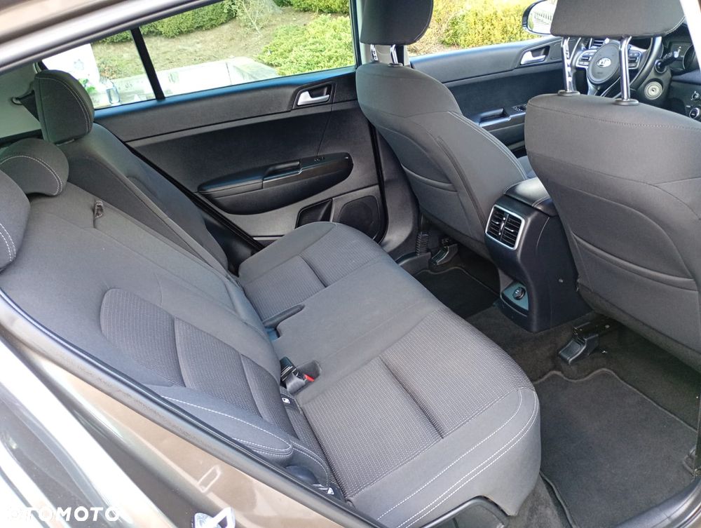 Kia Sportage 1.6 GDI M 2WD - 32