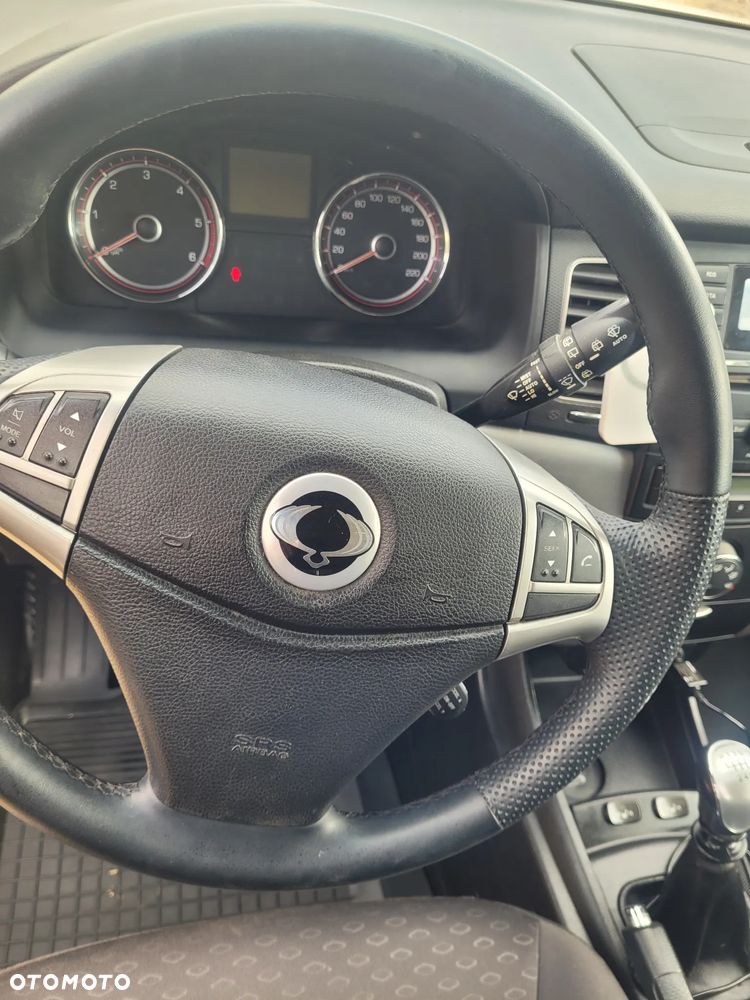 SsangYong/KGM Korando 2.0 E-XDi DPF 4WD Quartz - 15