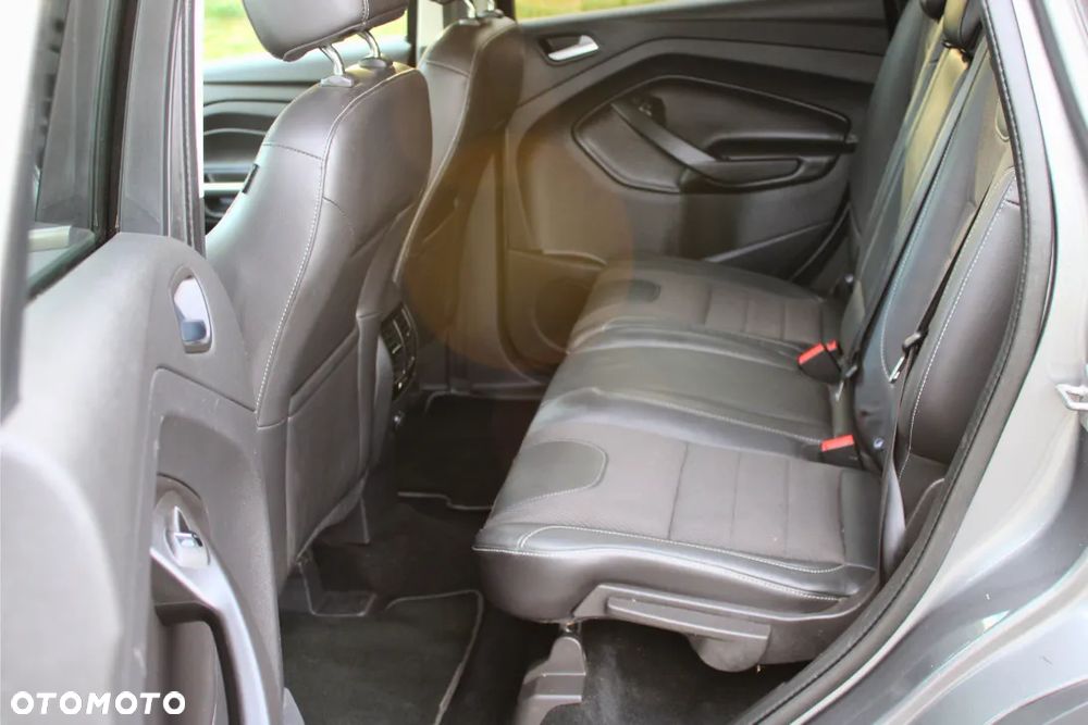 Ford Kuga 2.0 TDCi Titanium - 15