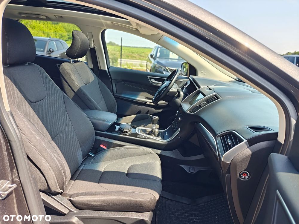 Ford Edge 2.0 TDCi 4x4 Titanium - 15