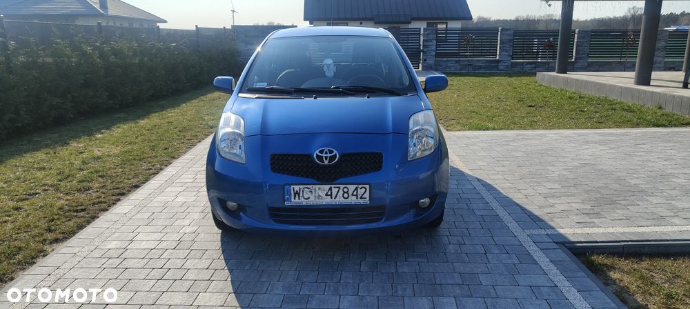 Toyota Yaris 1.4 D-4D Sol MM - 2