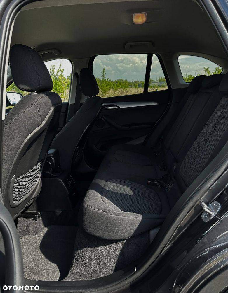 BMW X1 xDrive25e Sport Line - 31