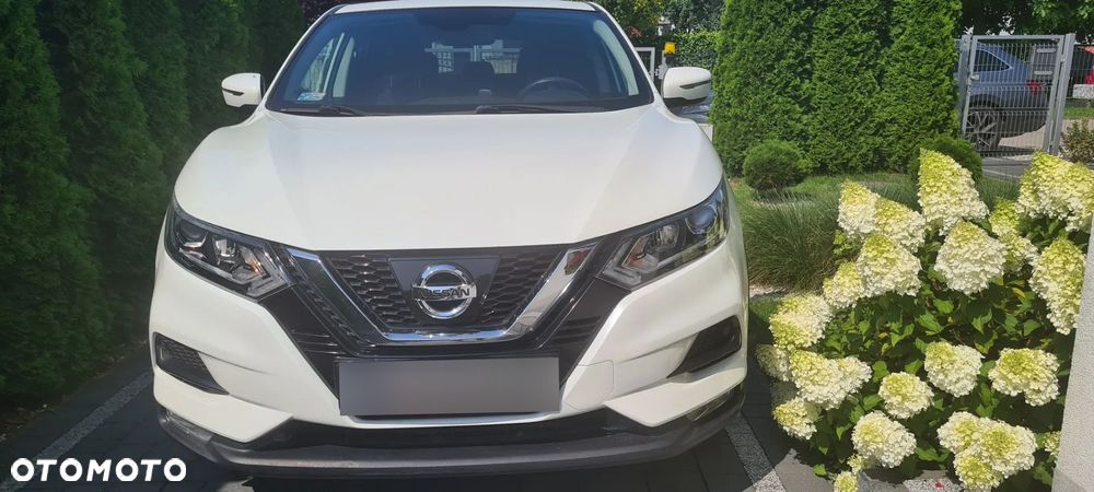 Nissan Qashqai 1.6 DCi Xtronic N-Connecta - 1