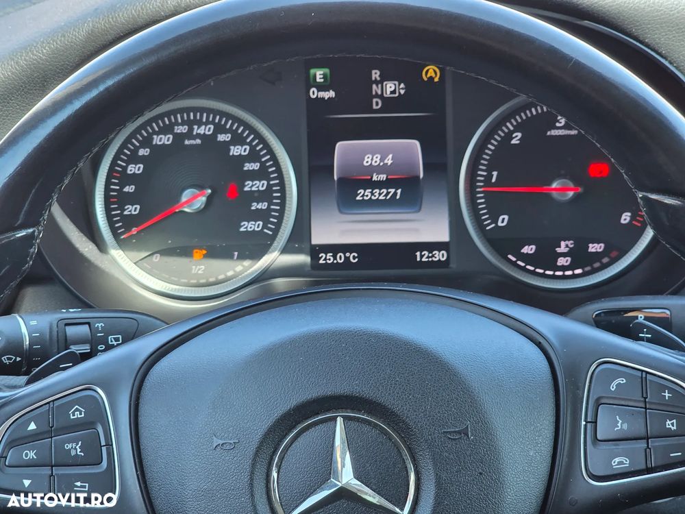 Mercedes-Benz C - 14