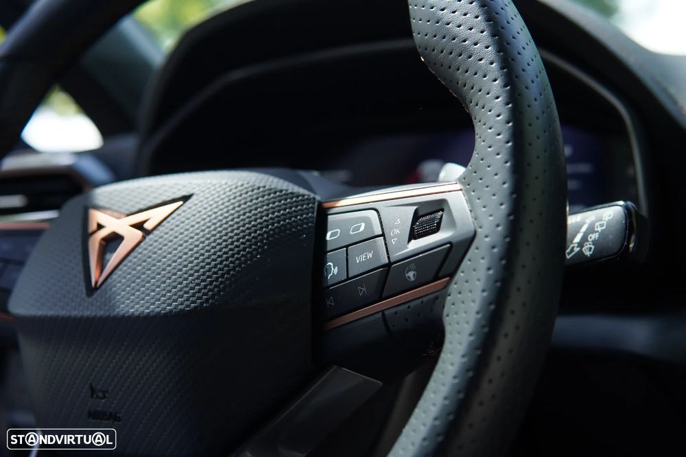 Cupra Formentor 1.4 e-Hybrid Sport DSG - 31