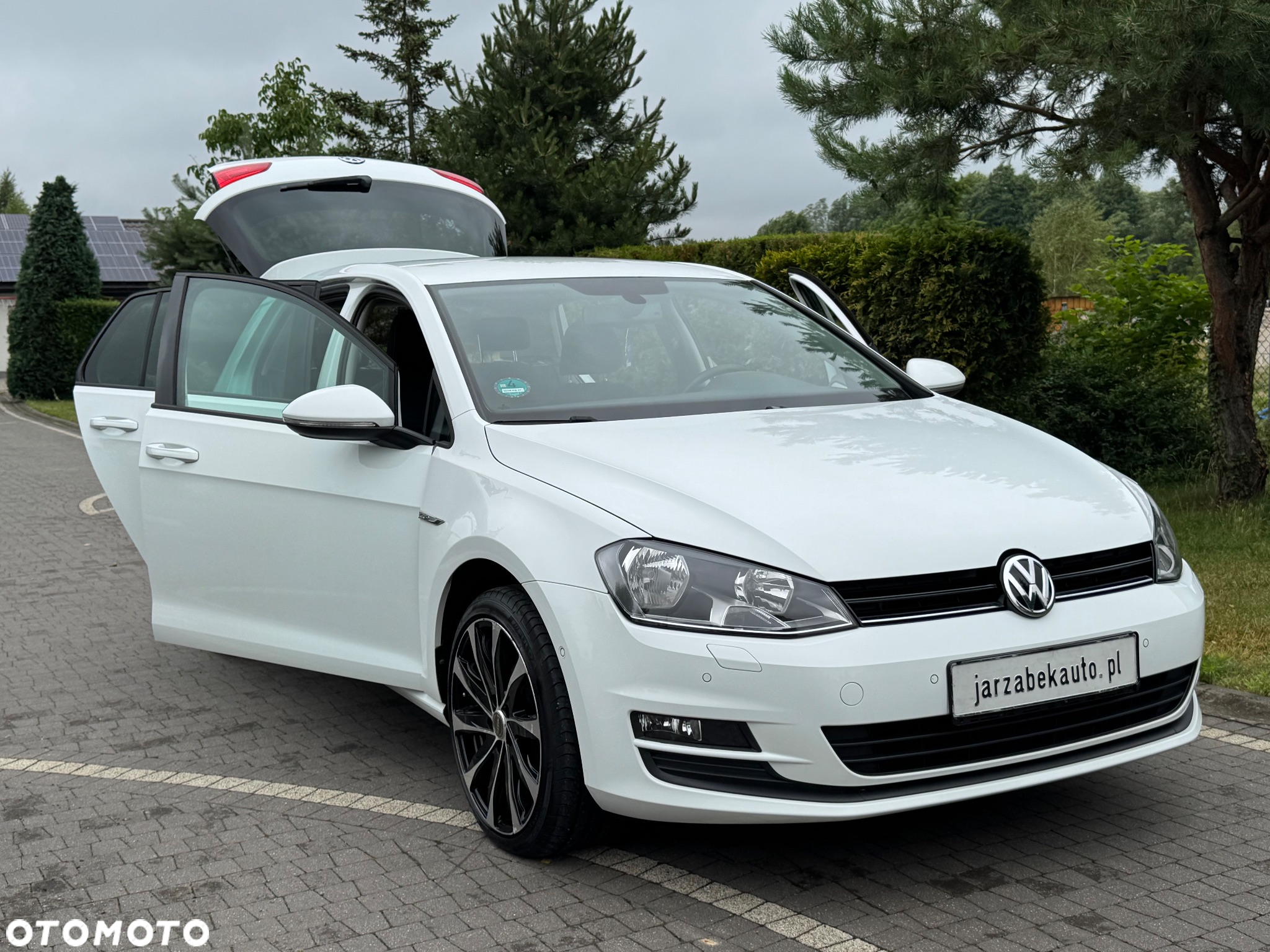 Volkswagen Golf 2.0 BlueTDI Cup - 13