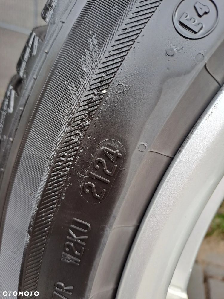 Mercedes-Benz Klasa E 350 CDI BlueEff Avantgarde - 21