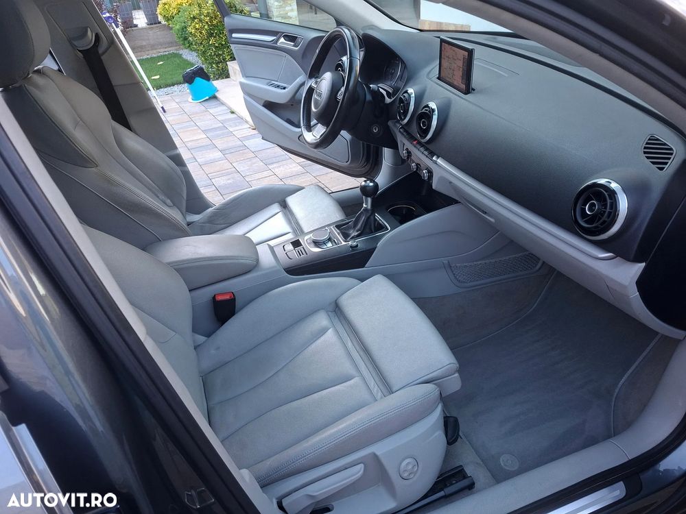 Audi A3 2.0 TDI (clean diesel) S line Sportpaket - 6