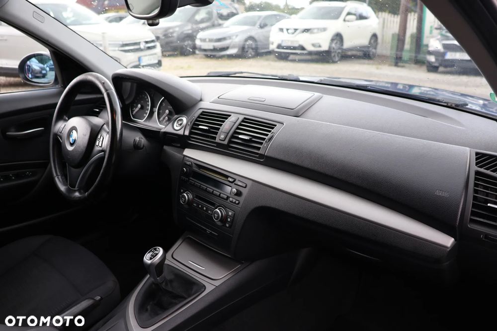 BMW Seria 1 - 10