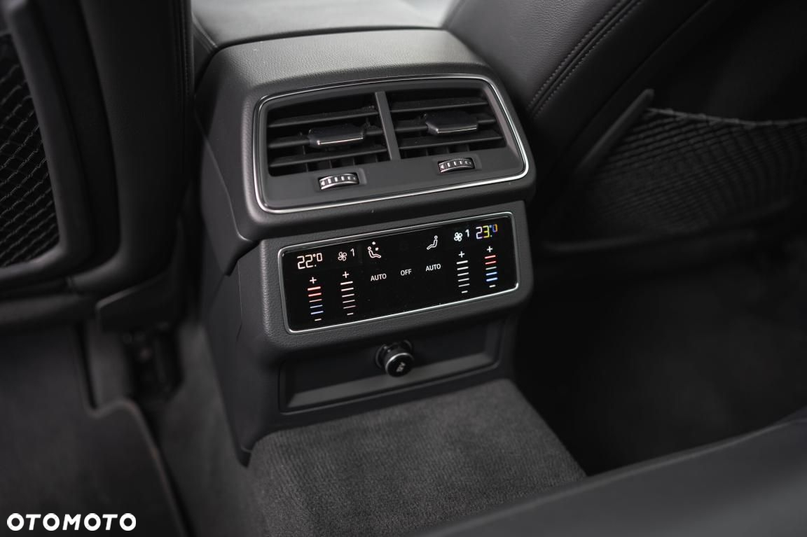 Audi A6 - 30