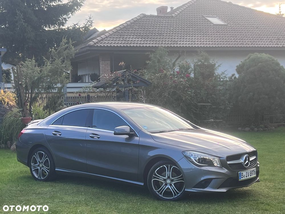 Mercedes-Benz CLA 220 CDI 7G-DCT - 32