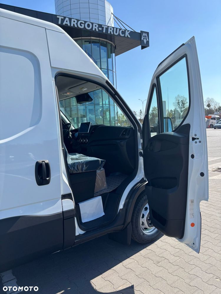 Iveco Daily - 10