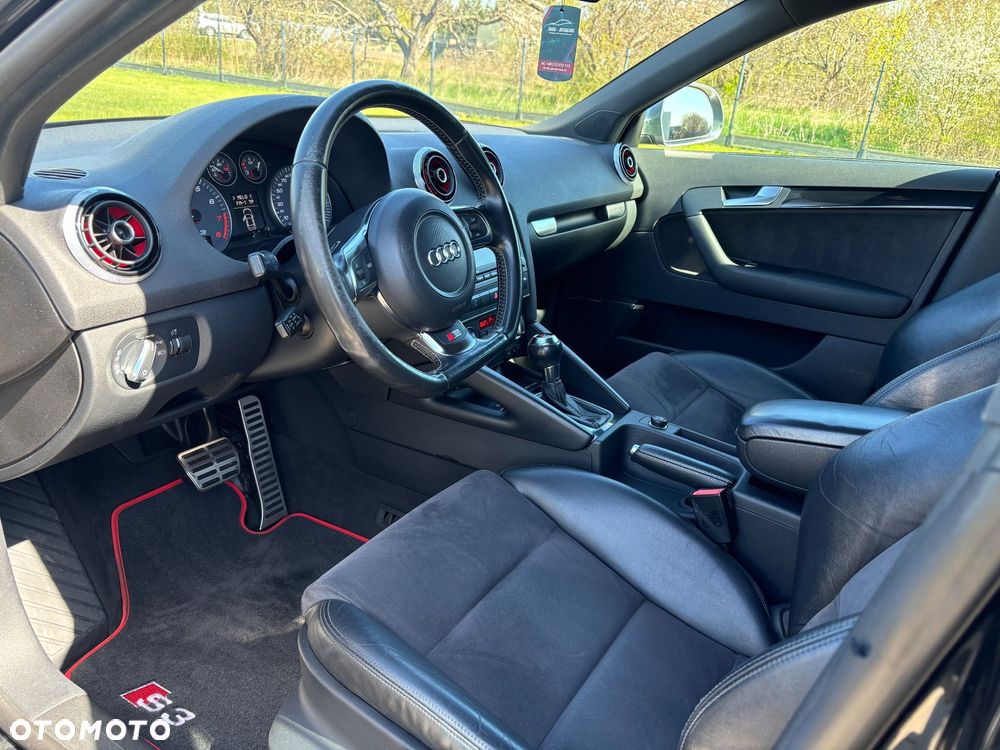 Audi S3 Sportback S tronic - 18