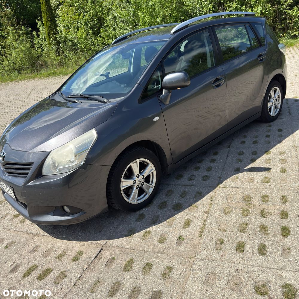 Toyota Verso 2.0 D-4D Sol plus 7os - 3