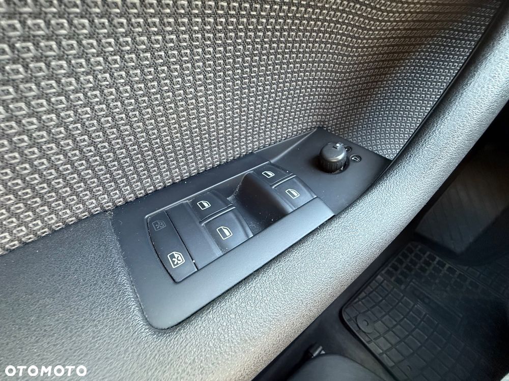 Audi A3 Sportback 1.6 Ambition - 11