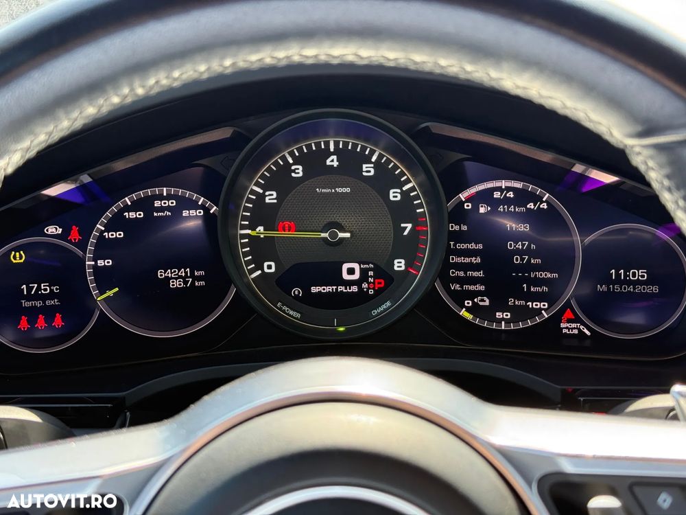 Porsche Cayenne - 19