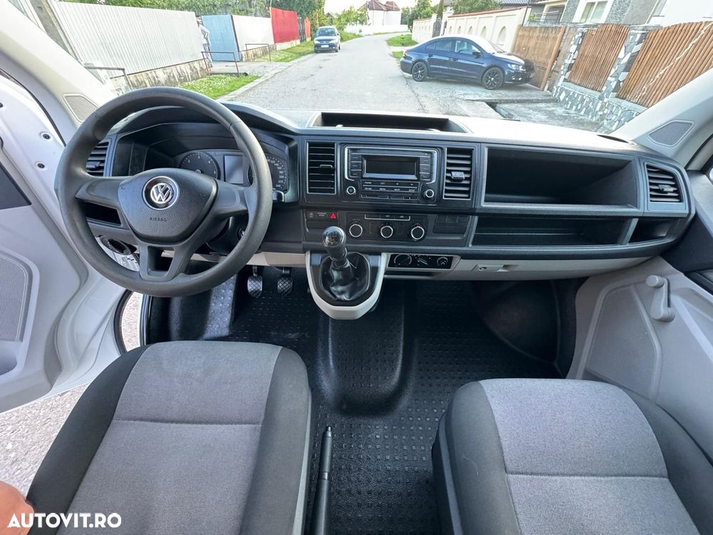 Volkswagen Transporter - 10