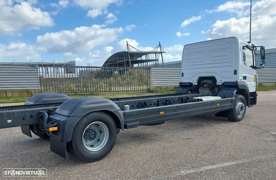 Mercedes Benz 15 toneladas - 1524 Atego - 3