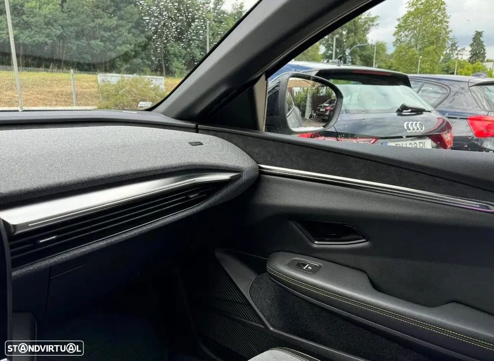 Renault Mégane E-Tech - 27