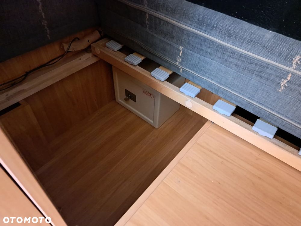 Burstner MARANO A590 - 30