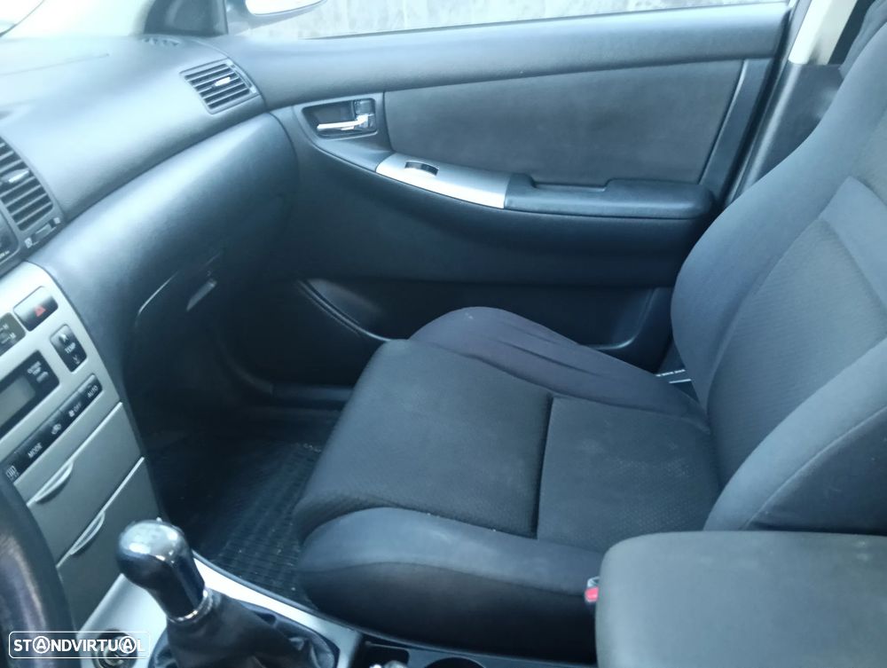 Toyota Corolla 1.4 D-4D S-Pack+AC - 15