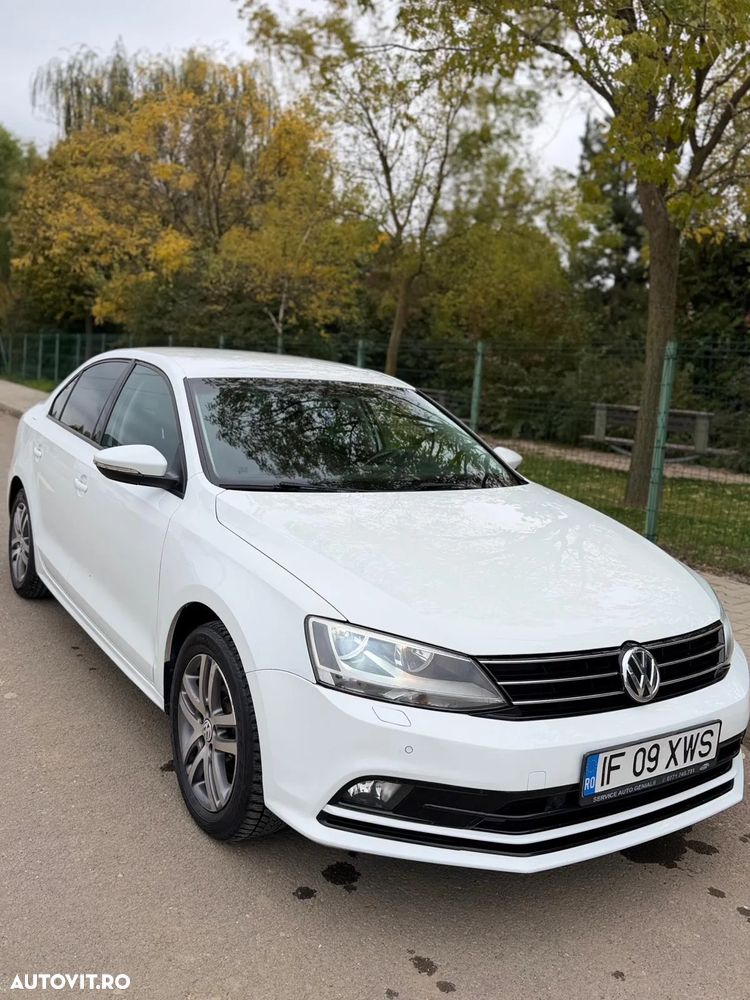 Volkswagen Jetta 2.0 TDI Comfortline - 3