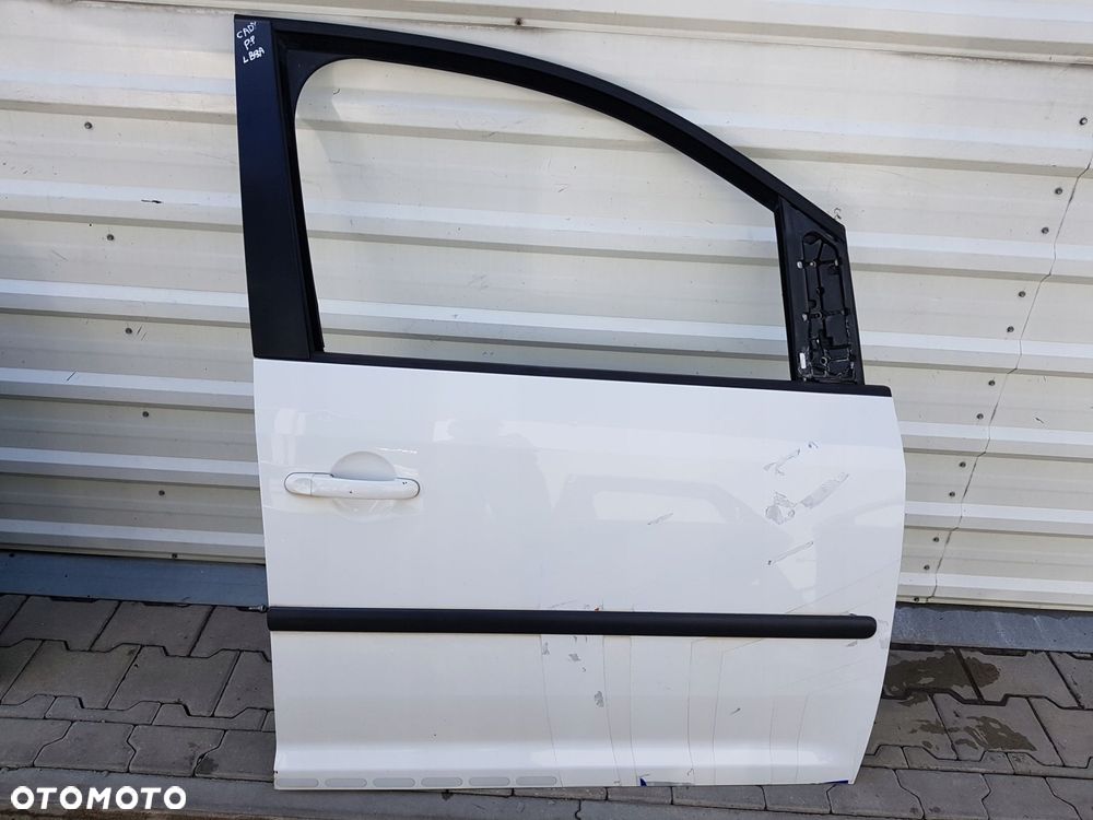 VW CADDY III LIFT 2K 10-15r DRZWI PRAWE PRZÓD LB9A - 1