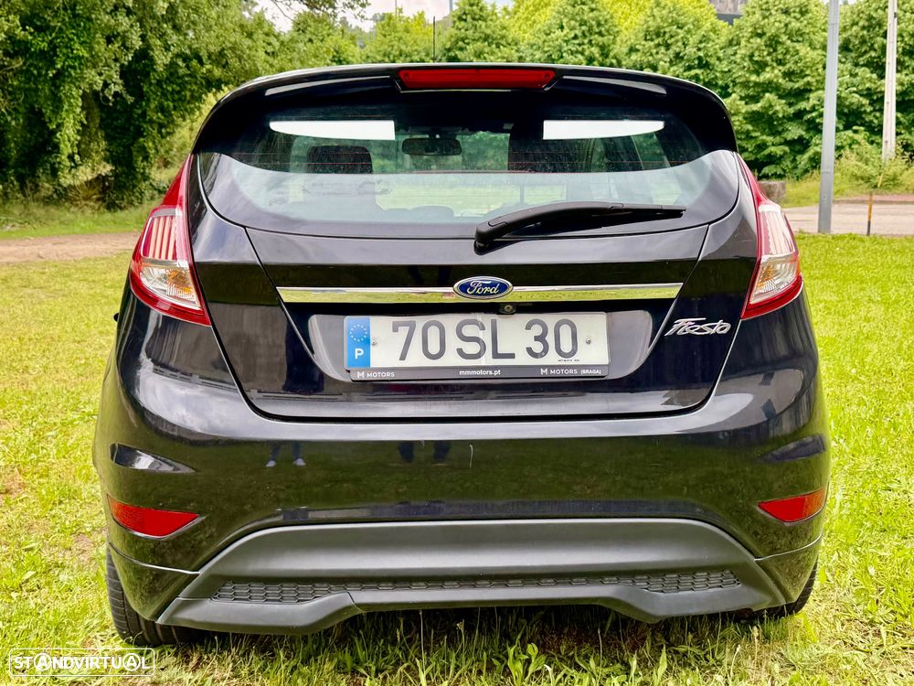 Ford Fiesta 1.5 TDCi STLine - 33