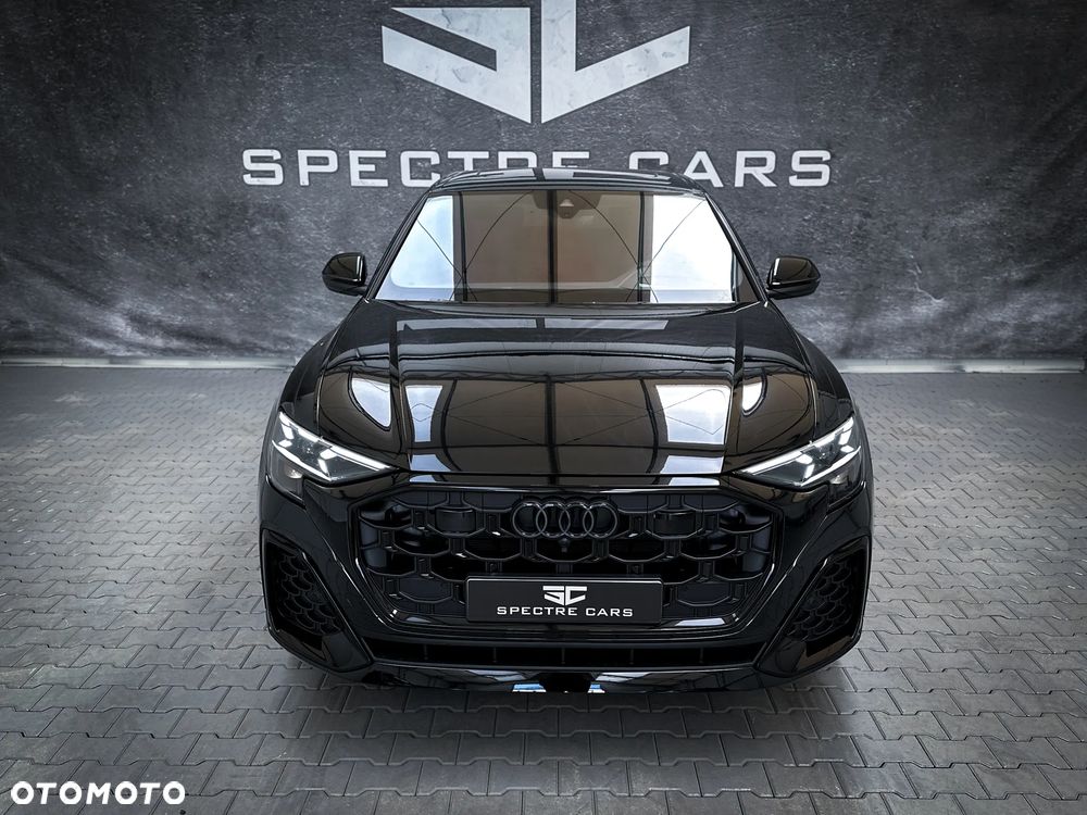 Audi Q8 - 8