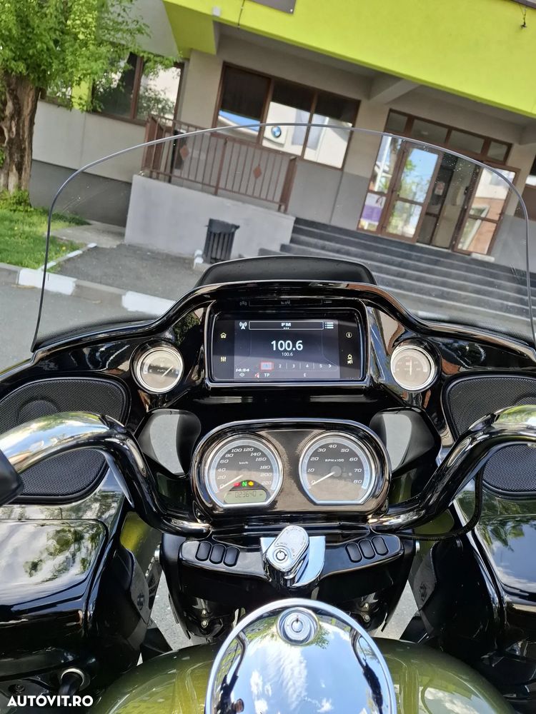 Harley-Davidson CVO Road Glide Limited - 7