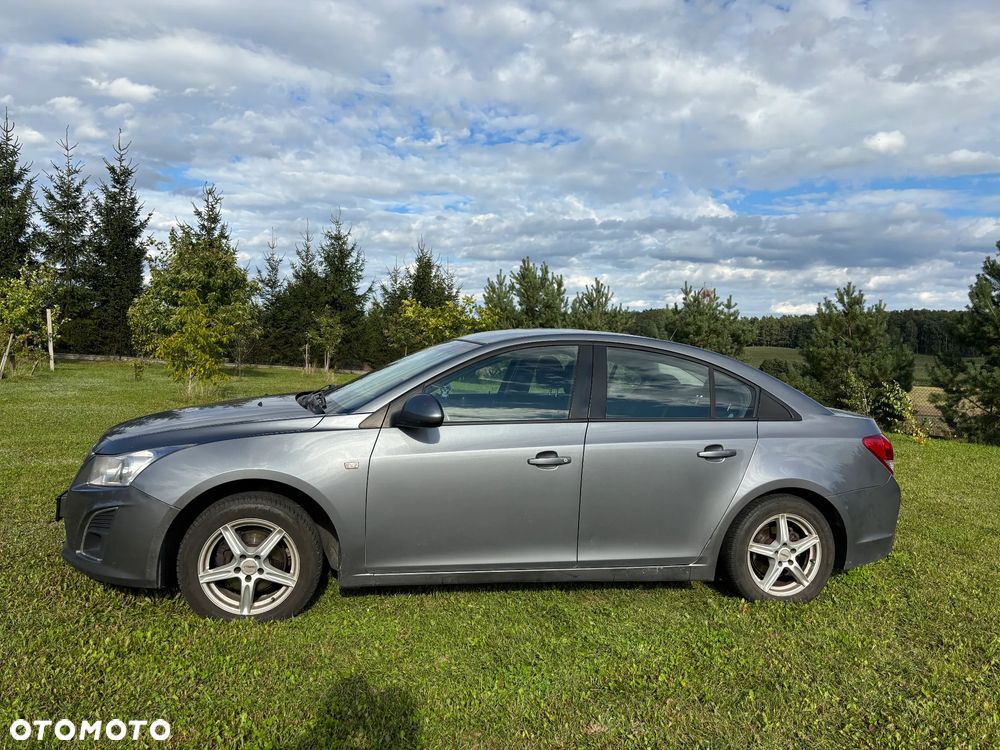 Chevrolet Cruze - 6