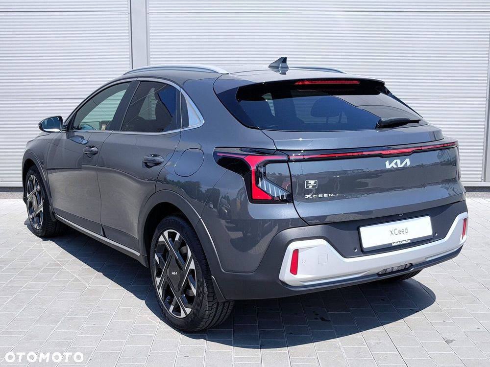 Kia XCeed 1.6 T-GDI Business Line DCT - 7