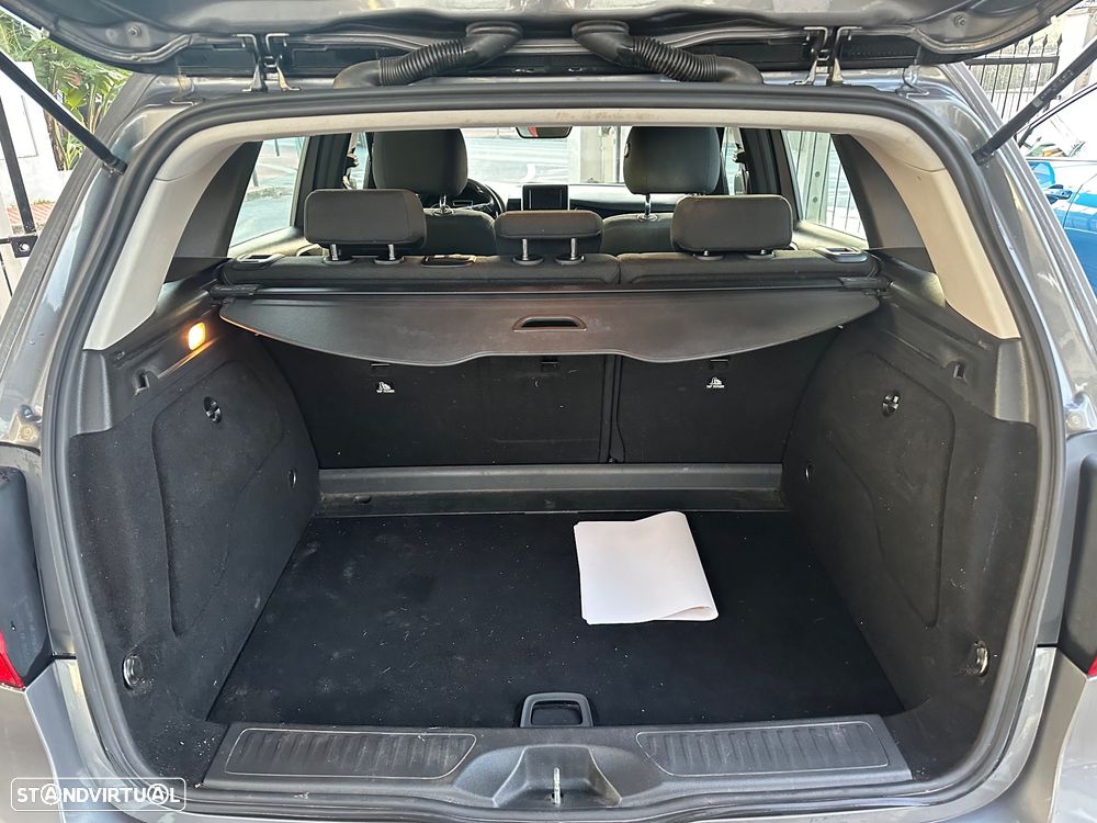 Mercedes-Benz B 180 CDI BlueEFFICIENCY 114g - 9
